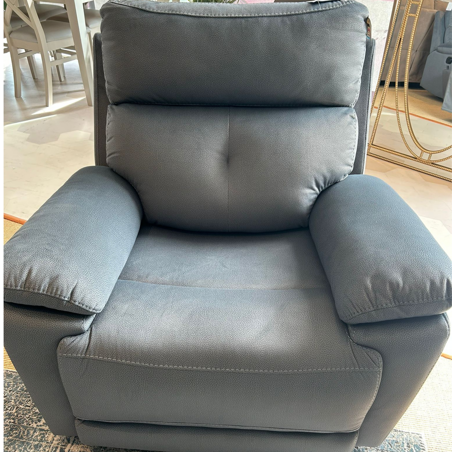 Blake Armchair Suspense - 4 colours available