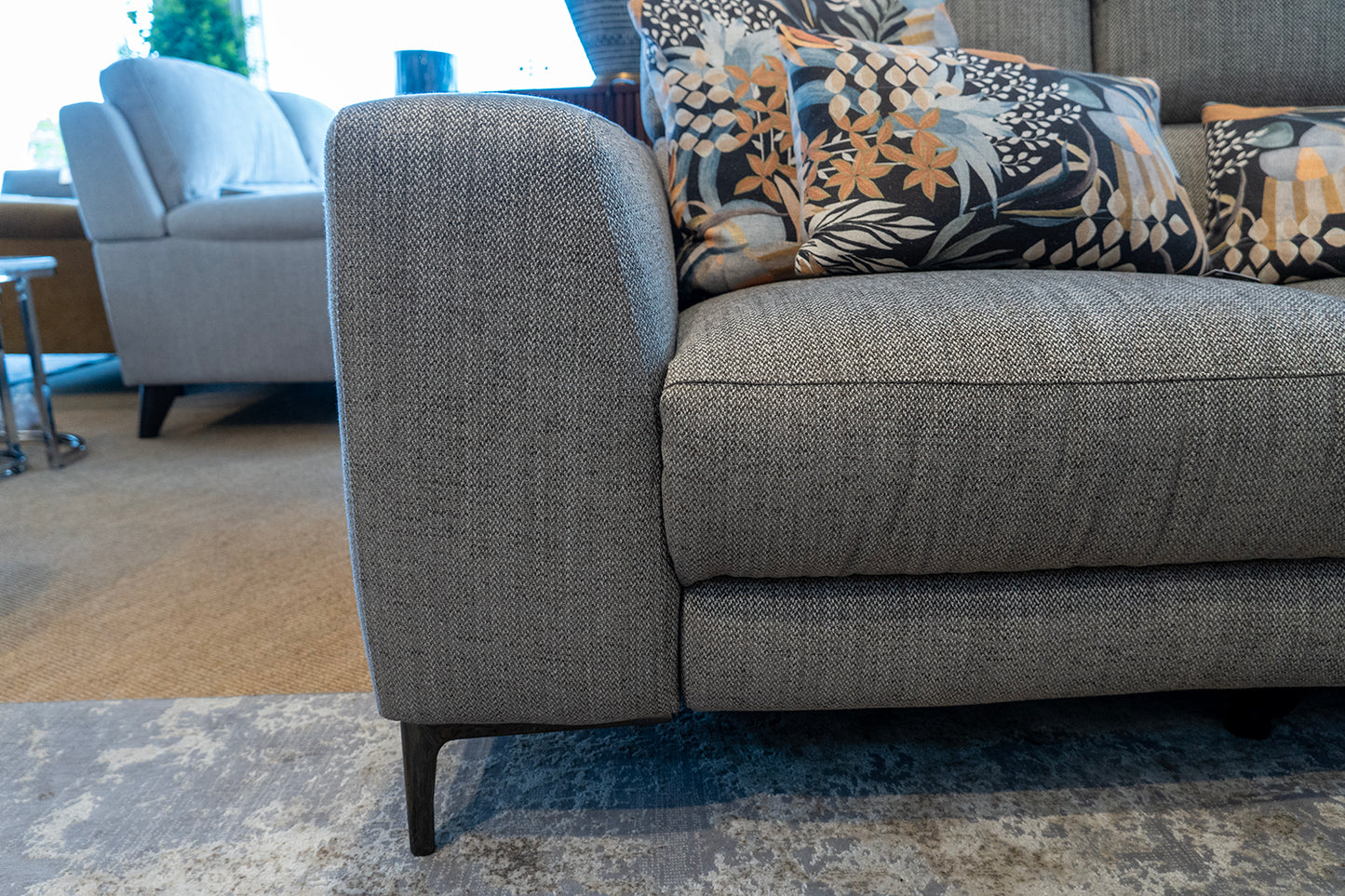 The Royal  2 Seater ( Multiple Colours Available )